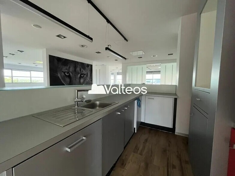 2480 L'Occitane, Labège for lease - Building Photo - Image 2 of 36