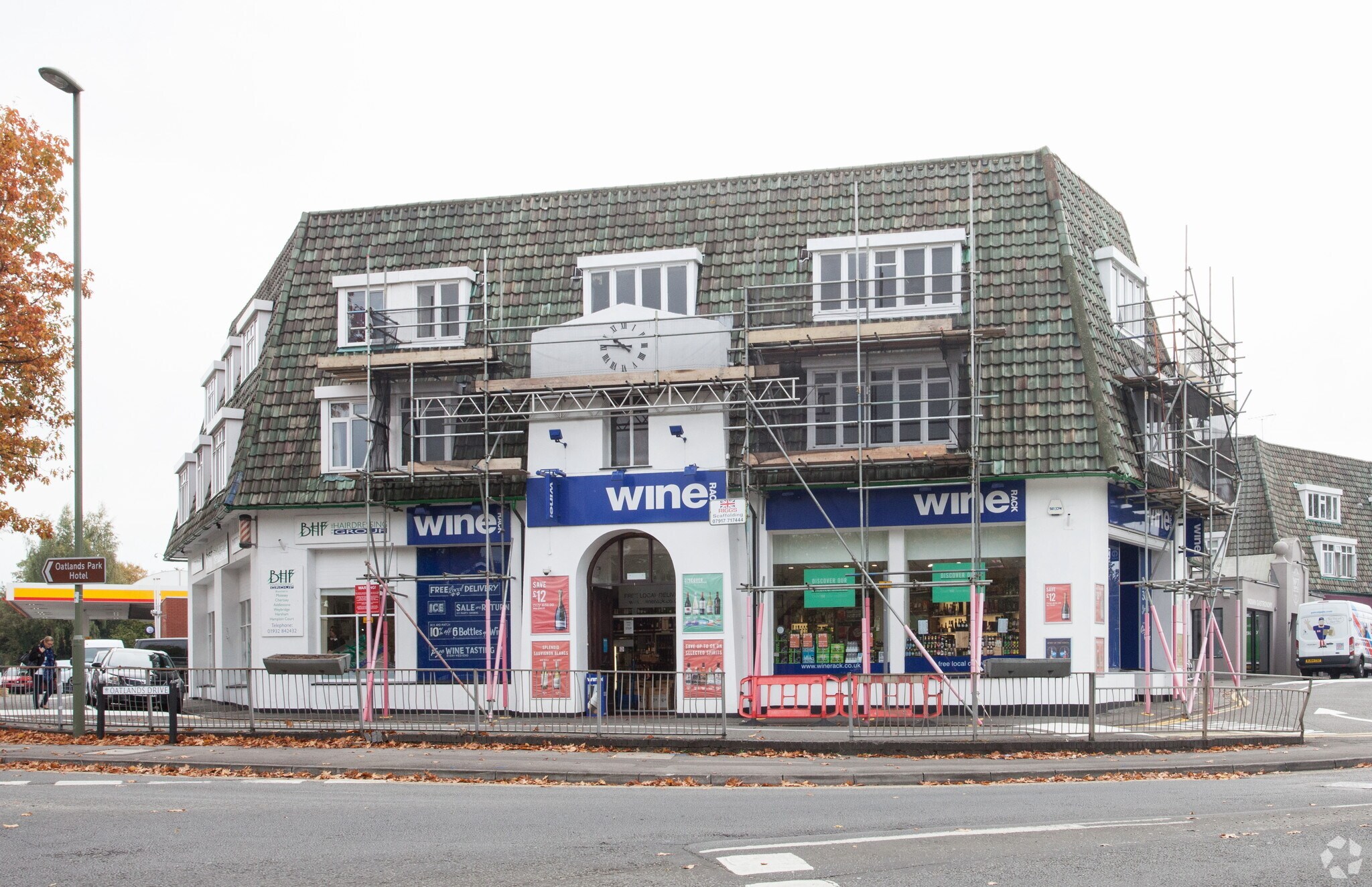 1-4 Queens Rd, Weybridge for lease Primary Photo- Image 1 of 13