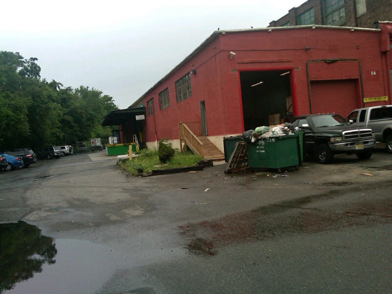 1435 51ST St, North Bergen, NJ for lease - Building Photo - Image 3 of 9