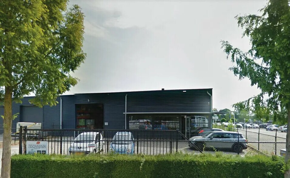 Flex in Bordeaux for lease - Building Photo - Image 1 of 1