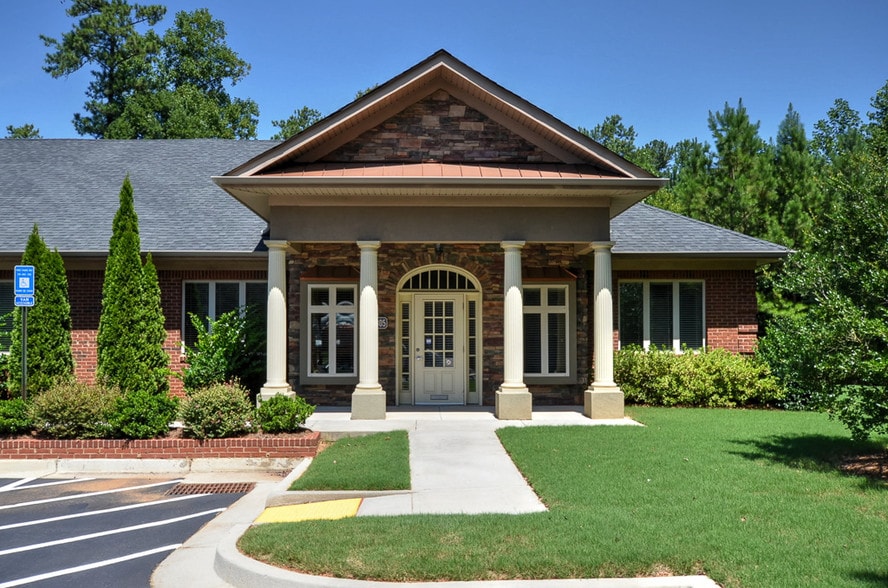 4720 Peachtree Industrial Blvd, Norcross, GA for lease - Building Photo - Image 2 of 14