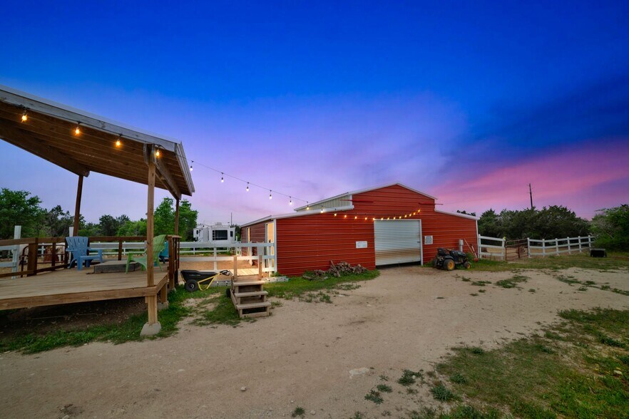 17008 Trails End Cv, Leander, TX for sale - Primary Photo - Image 1 of 1
