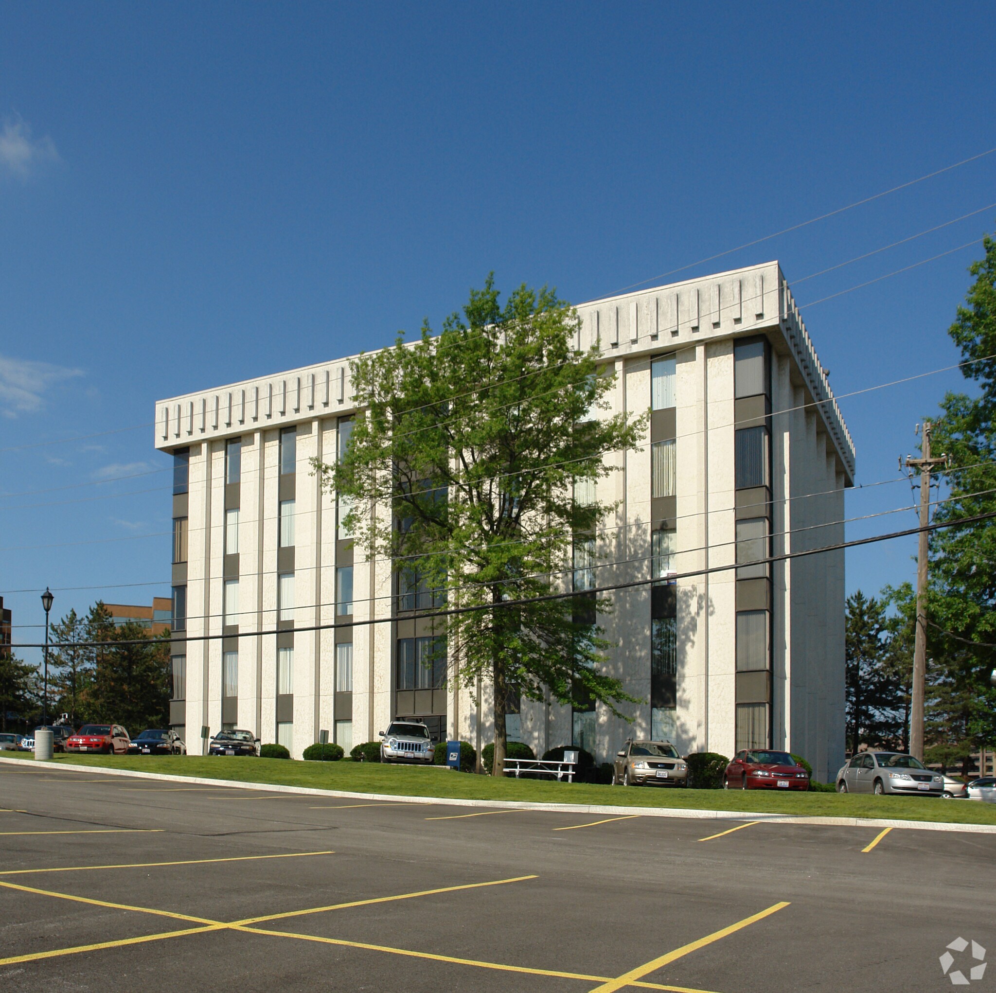 5000 Rockside Rd, Independence, OH 44131 Liberty Plaza