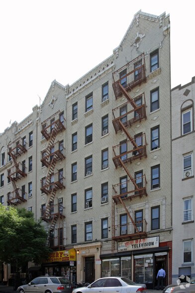 356 S 1st St, Brooklyn, NY for sale - Primary Photo - Image 1 of 1