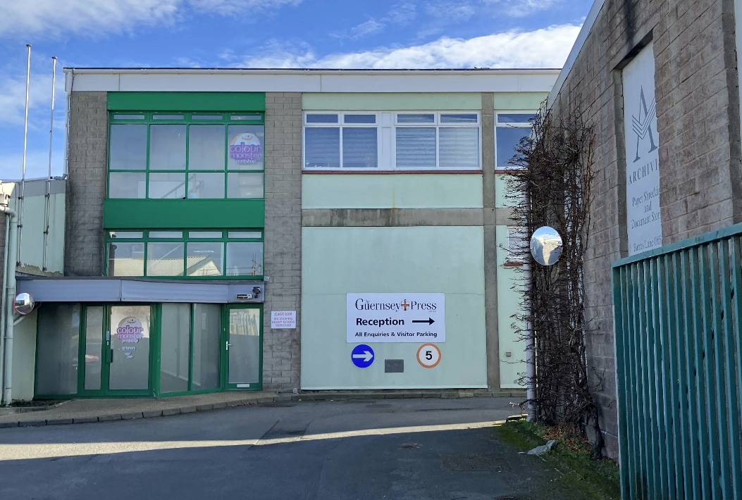 Braye Rd, Guernsey for lease Interior Photo- Image 1 of 3