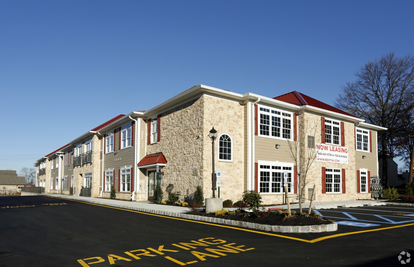 475 Avenel St, Woodbridge, NJ 07095