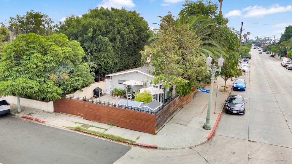 1224 Wilcox Ave, Los Angeles, CA for sale - Building Photo - Image 2 of 7