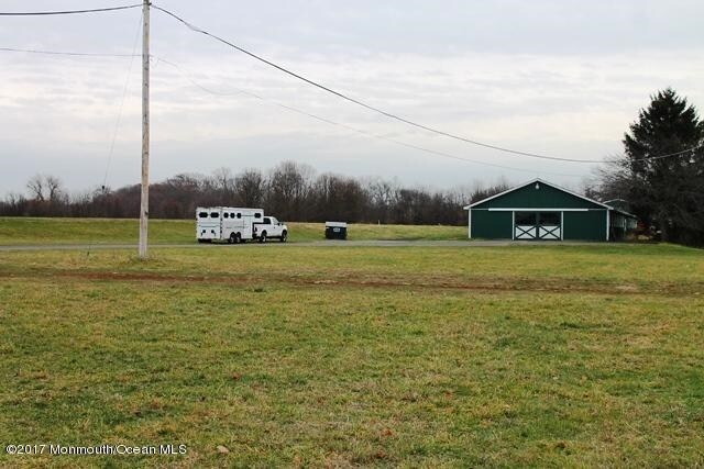 227-229 Sweetmans Ln, Millstone Township, NJ for sale Building Photo- Image 1 of 1