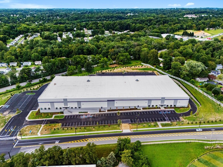 4800 Chichester Ave, Upper Chichester, PA for lease - Building Photo - Image 2 of 11