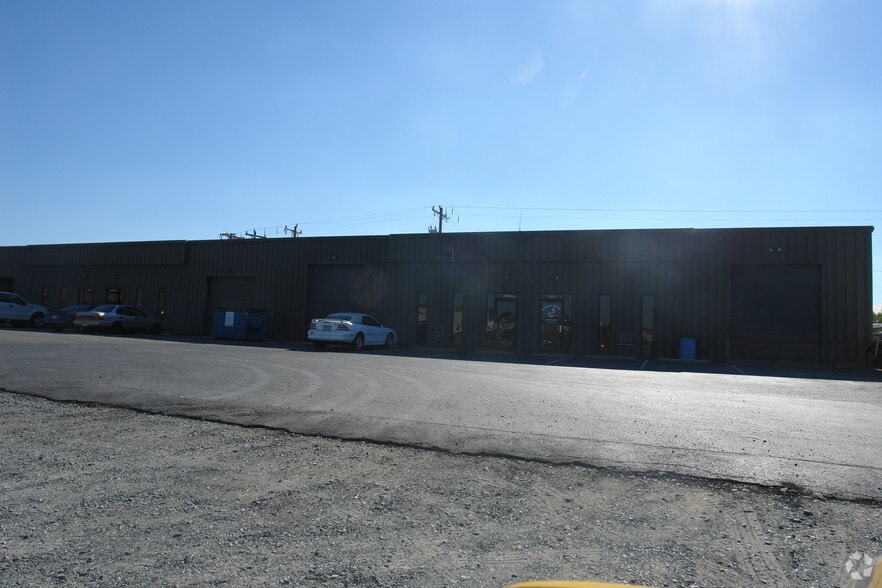 3652-3662 Smith Farm Rd, Matthews, NC for lease - Building Photo - Image 2 of 9