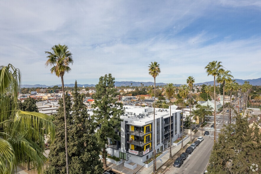 6363 Tyrone Ave, Van Nuys, CA for sale - Aerial - Image 2 of 9