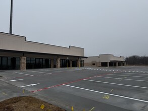 1902 Norfolk, Broken Arrow, OK for lease Building Photo- Image 2 of 4