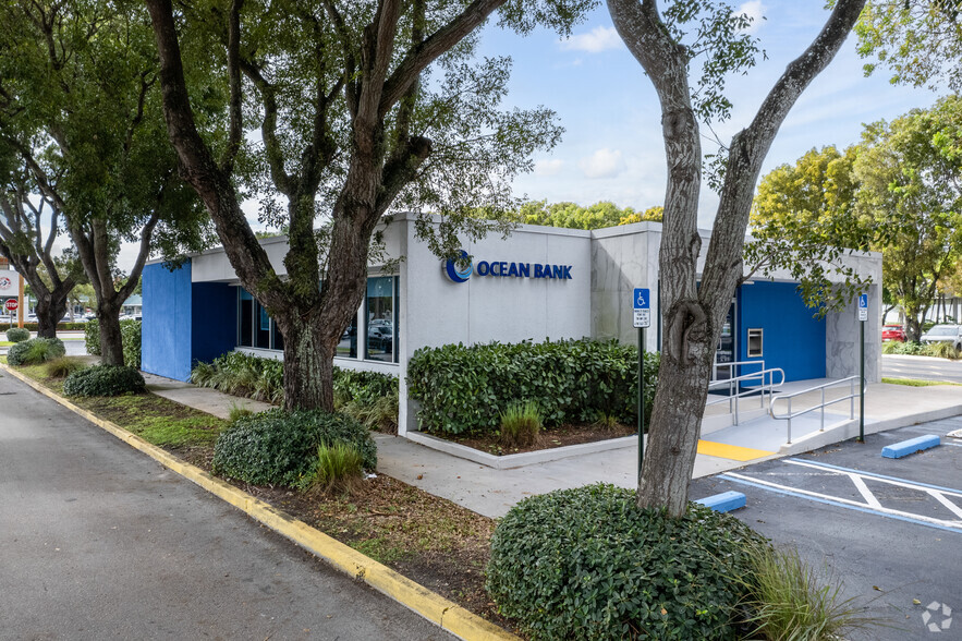 13501 S Dixie Hwy, Miami, FL for lease - Building Photo - Image 3 of 21