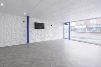 210 Newland Ave, Hull for lease Interior Photo- Image 1 of 4