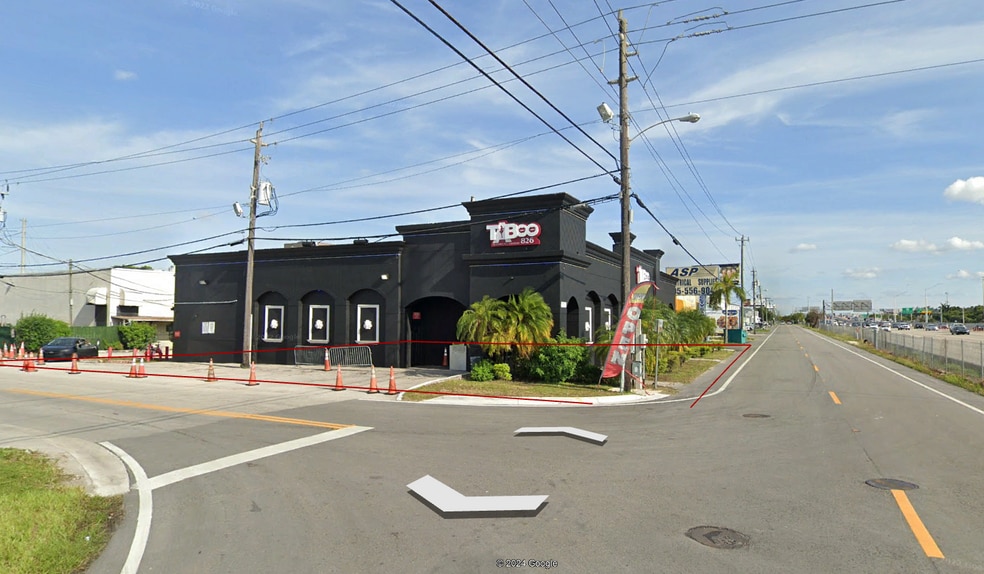 7565 W 20th Ave, Hialeah, FL for sale - Building Photo - Image 1 of 6