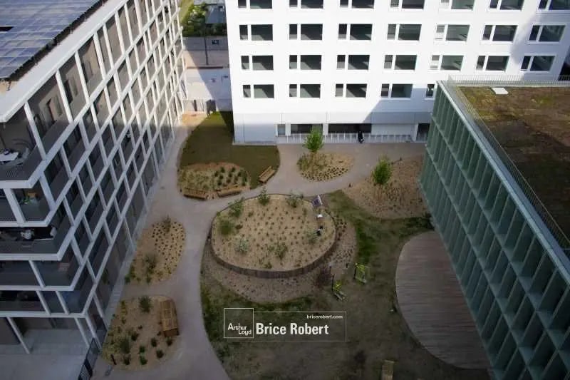 Office in Lyon for lease - Aerial - Image 2 of 3