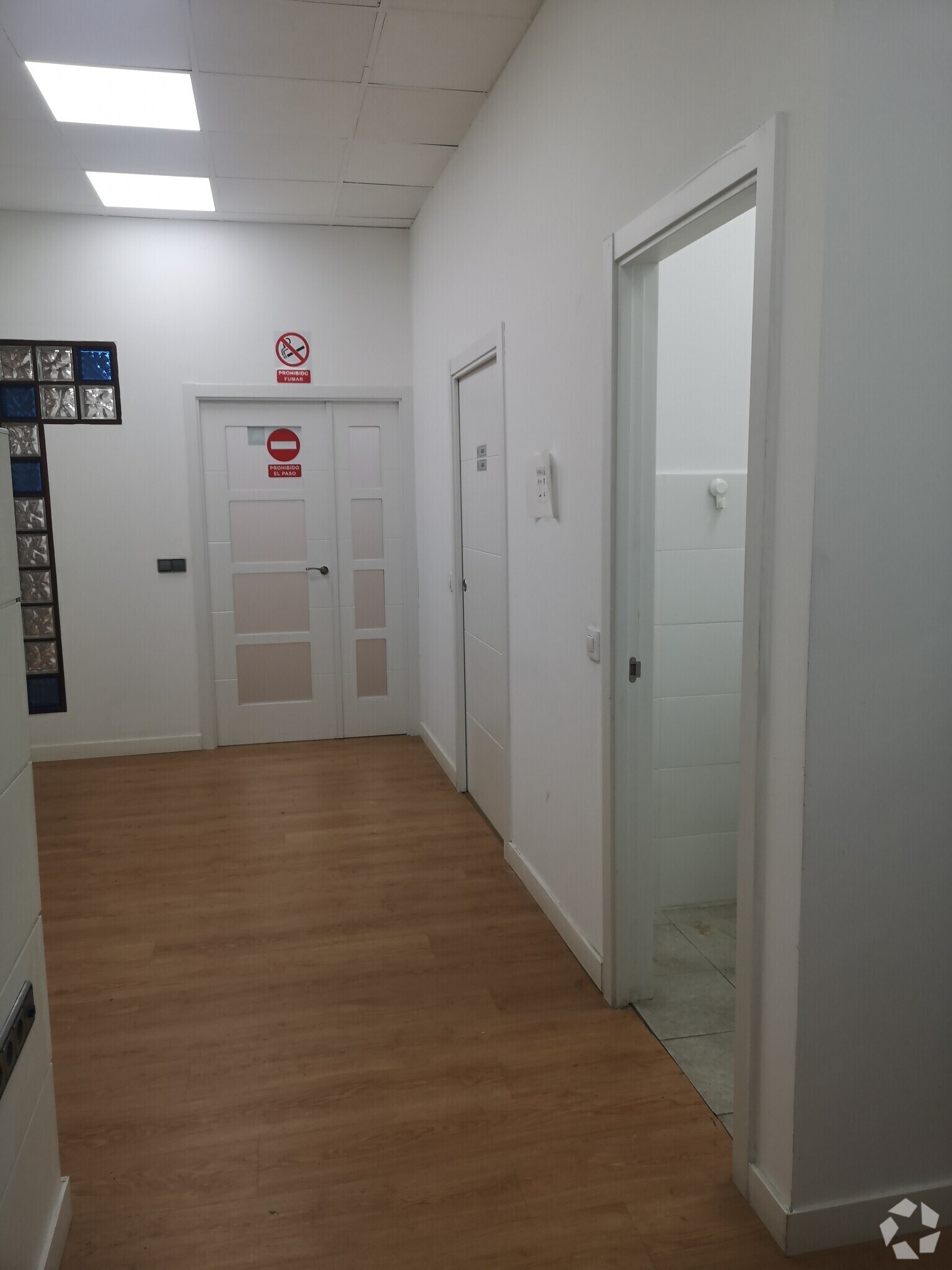 Calle Virgen del Lluc, 80, Madrid, Madrid for lease Interior Photo- Image 1 of 2