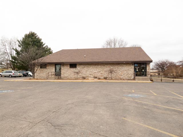 515 S 32nd Ave, Wausau, WI for sale - Building Photo - Image 2 of 21