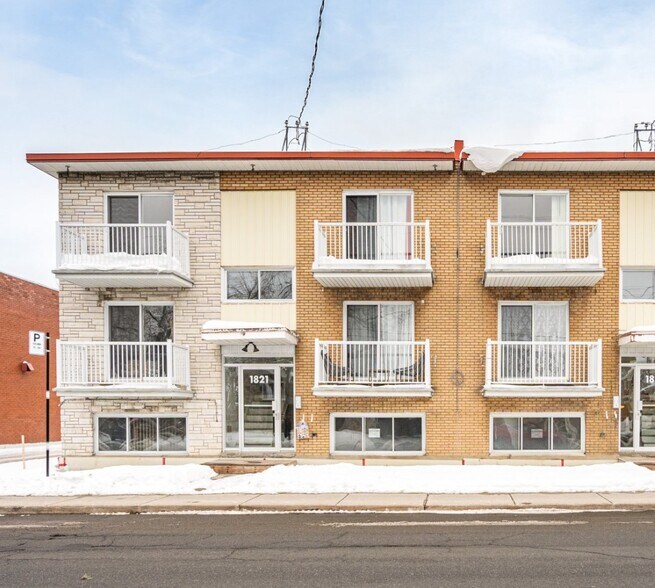 1821 Rue Sainte-Hélène, Longueuil, QC for sale - Primary Photo - Image 1 of 1