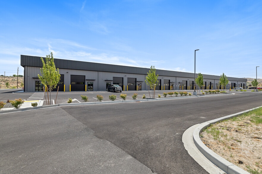 3121 Leslie Rd rd, Richland, WA for lease - Building Photo - Image 2 of 30