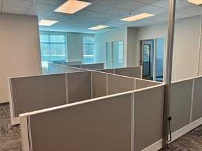 800 W Williams St, Apex, NC for lease Interior Photo- Image 1 of 5