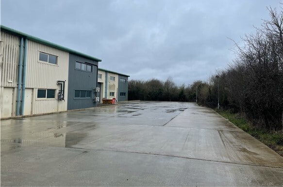 Commerce Way, Melksham for lease - Building Photo - Image 2 of 9