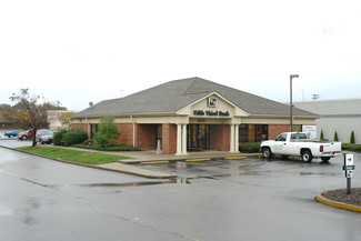 More details for 600 E Lewis and Clark Pky, Clarksville, IN - Retail for Sale