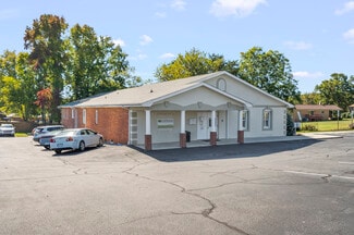 More details for 1940 Briarwood Dr, Hickory, NC - Office for Sale