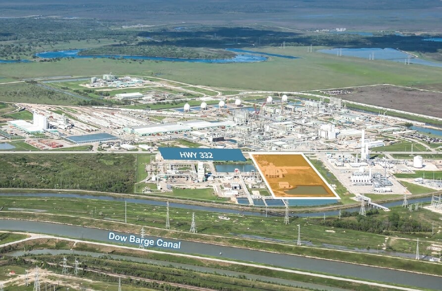 6213 Highway 332 portfolio of 2 properties for sale on LoopNet.com - Primary Photo - Image 1 of 2