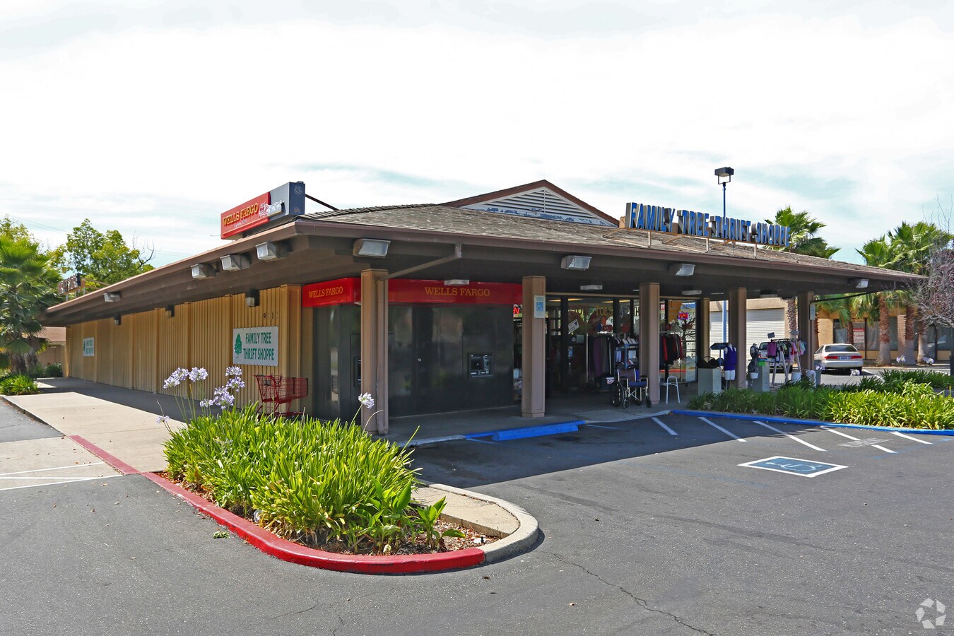 9111 Kiefer Blvd, Sacramento, CA 95826