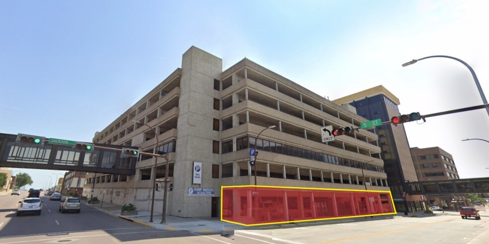 416-420 Jackson St, Sioux City, IA for sale - Building Photo - Image 1 of 1