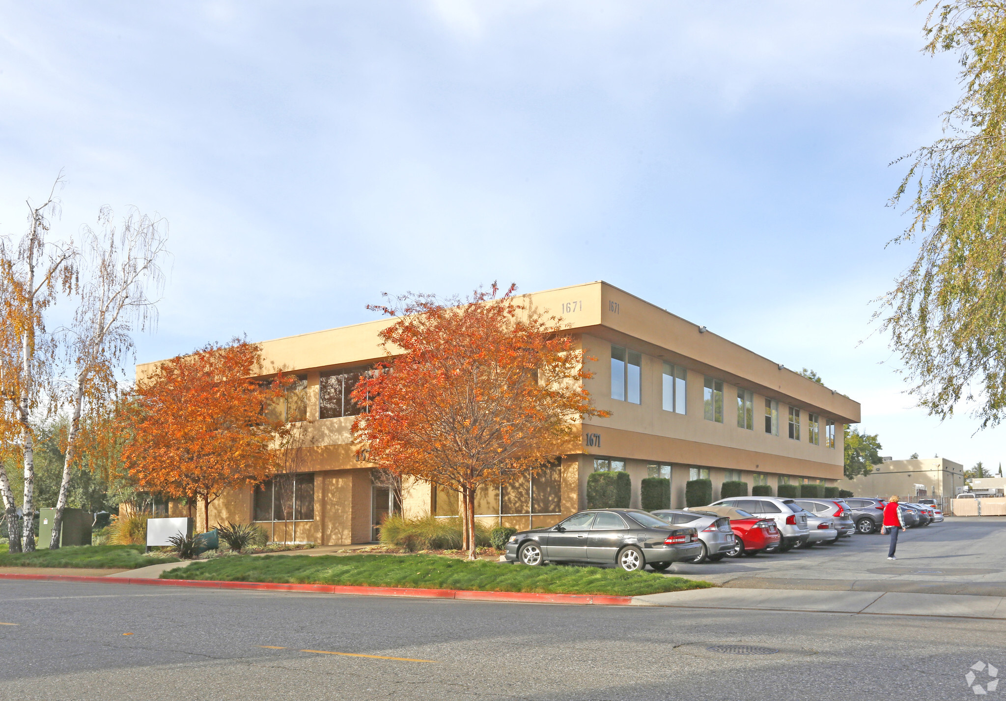 1671 Dell Ave, Campbell, CA for lease Building Photo- Image 1 of 4