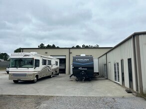 1425 Highway 72 221 E, Greenwood, SC for lease Building Photo- Image 2 of 13