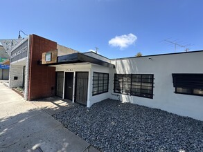 7121 W Manchester Ave, Los Angeles, CA for lease Building Photo- Image 2 of 10