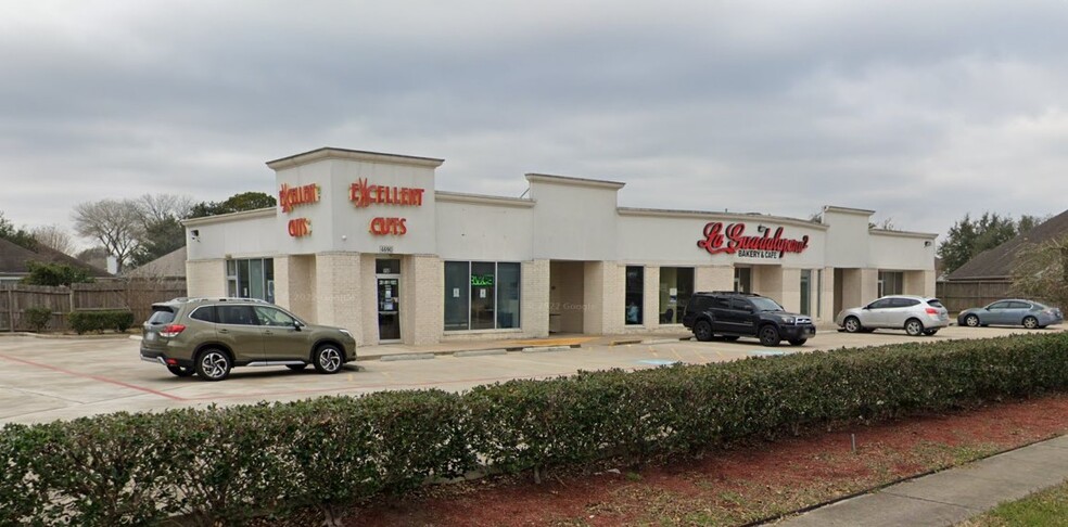 4690 Burke Rd, Pasadena, TX for lease - Building Photo - Image 1 of 2