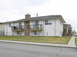 More details for 8 Huntley Close NE, Calgary, AB - Multifamily for Sale