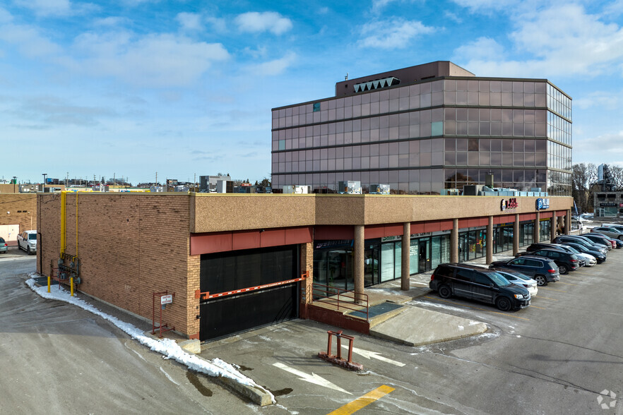 3200 Dufferin St, Toronto, ON for lease - Building Photo - Image 2 of 6