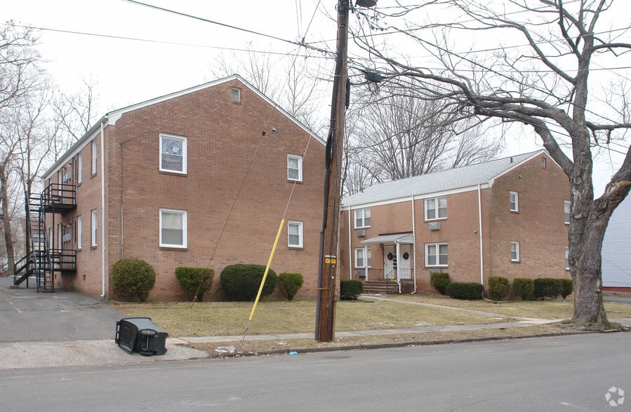 388 Union St, Rahway, NJ for sale - Building Photo - Image 2 of 2