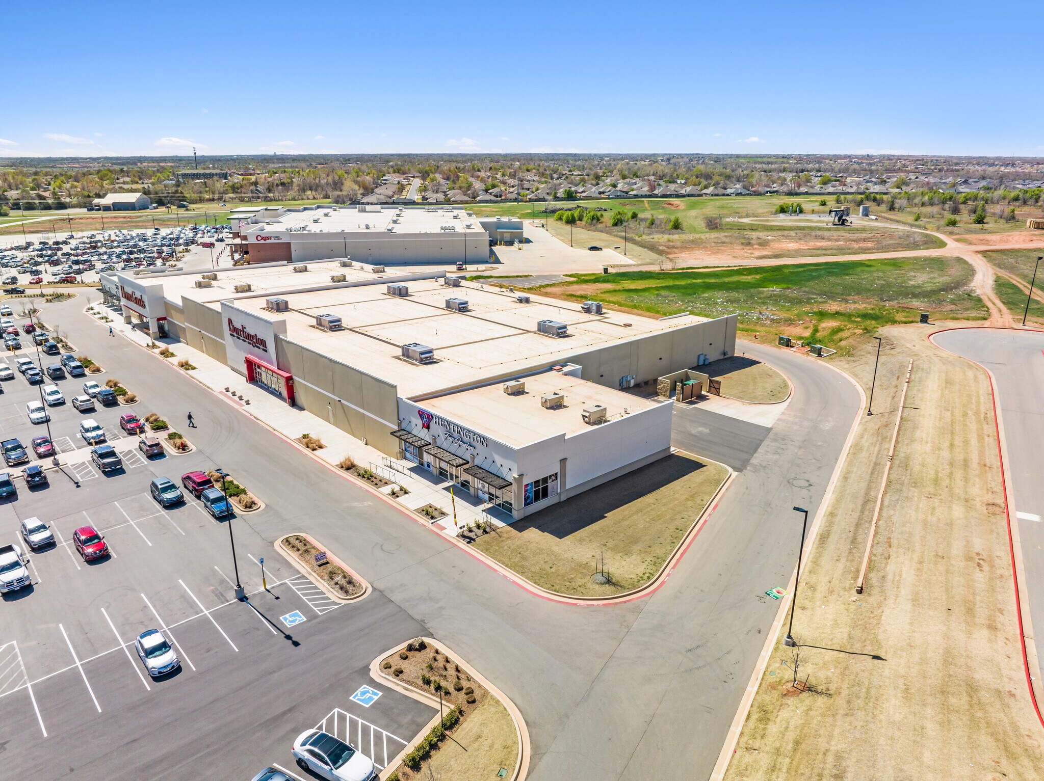 821 N Czech Hall Rd, Yukon, OK for sale Building Photo- Image 1 of 1