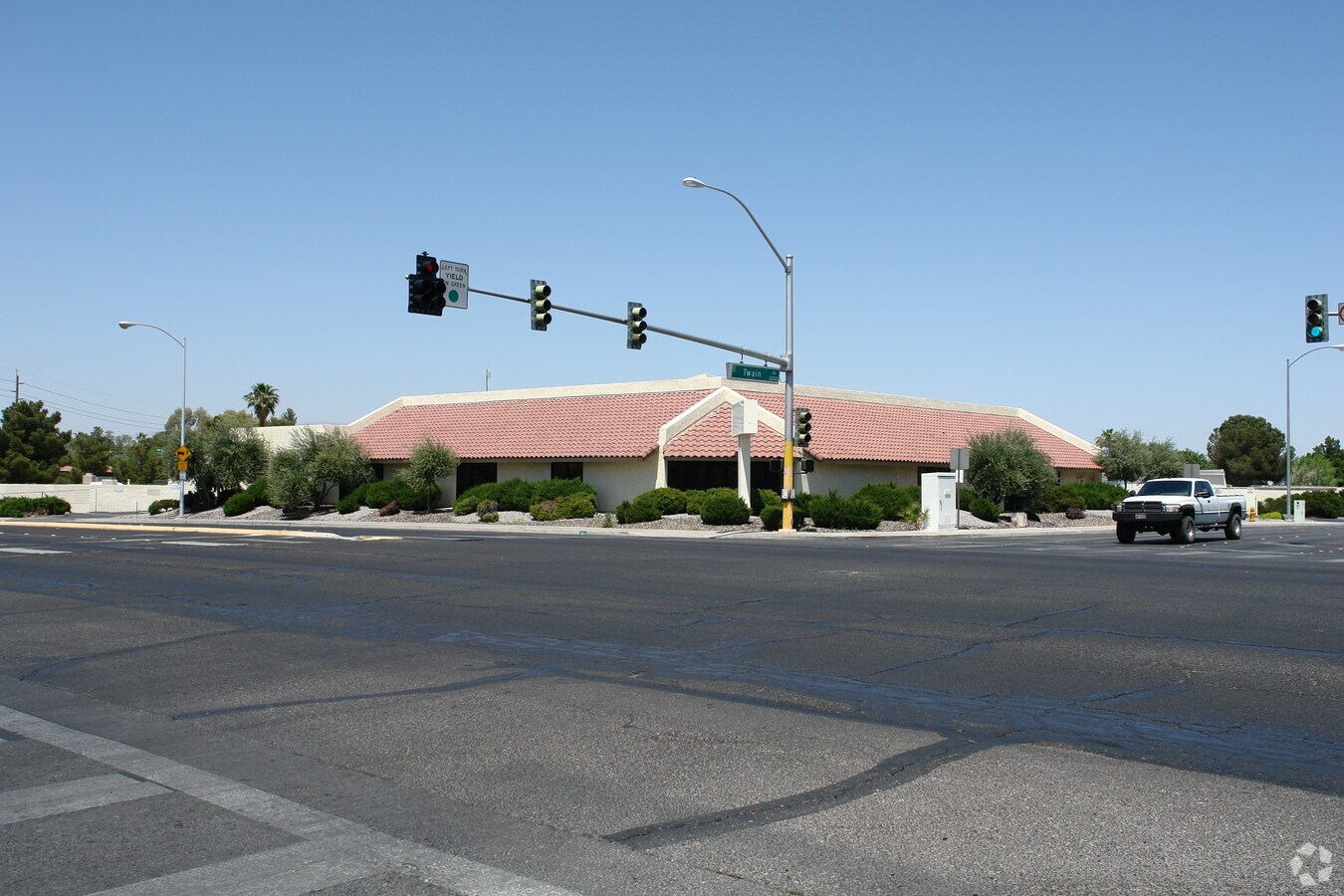 3700 Pecos Mcleod Rd, Las Vegas, NV 89121