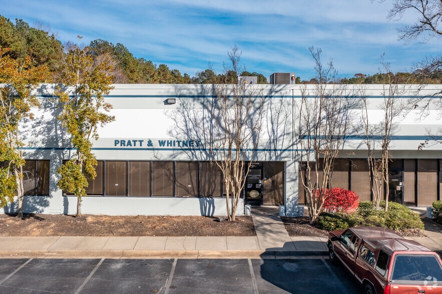 700 Westlake Pky SW, Atlanta, GA for lease - Building Photo - Image 3 of 5