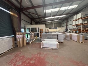 Woodville St, Glasgow for lease Interior Photo- Image 2 of 7