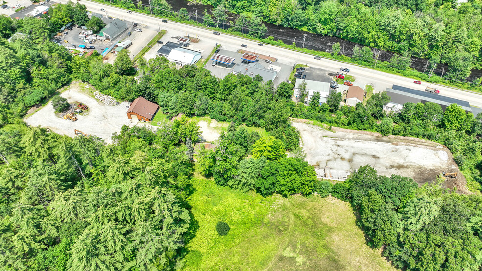 746 Elm St, Milford, NH for sale - Aerial - Image 1 of 1