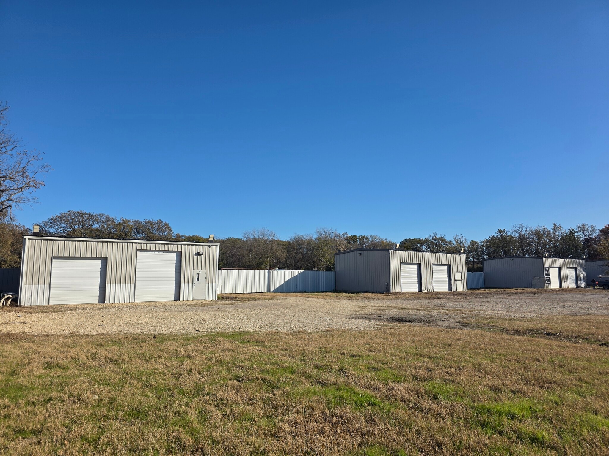 870 N Mayhill Rd, Denton, TX for lease Primary Photo- Image 1 of 14