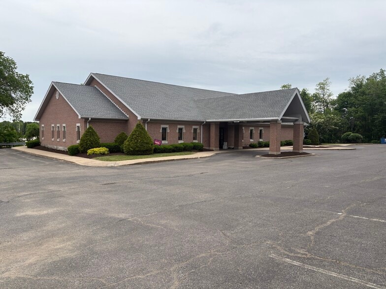 3452 Brodhead Rd, Monaca, PA for lease - Primary Photo - Image 1 of 22