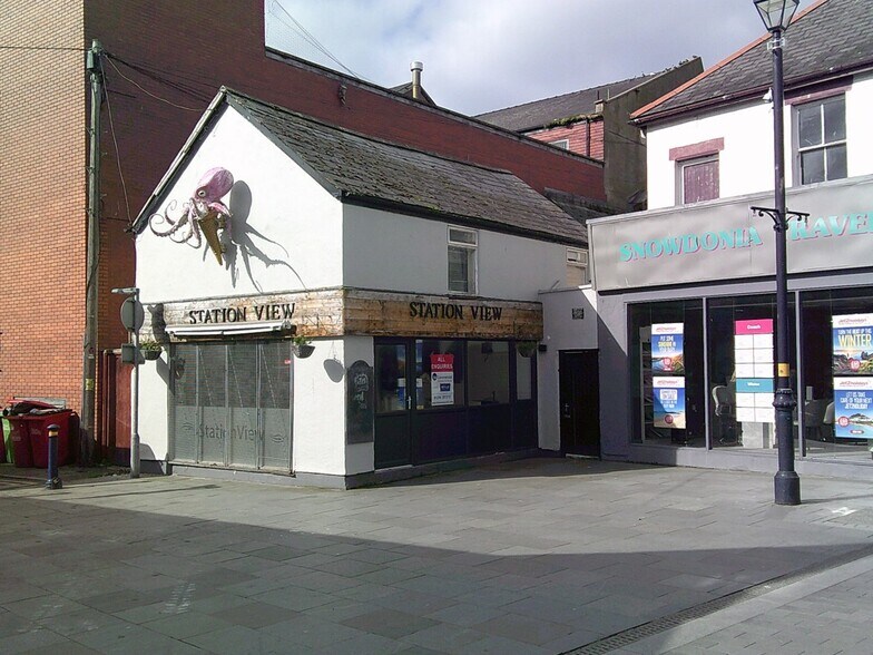 4A Sea View Rd, Colwyn Bay for lease - Primary Photo - Image 1 of 1