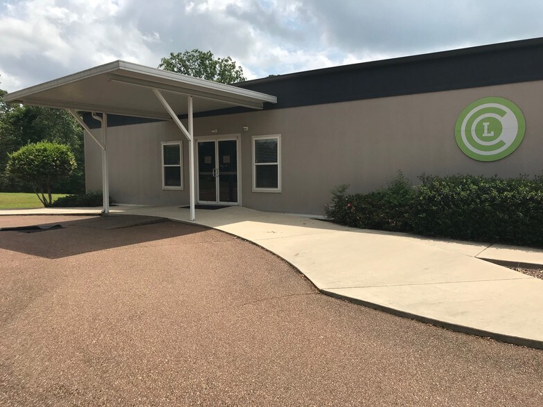 3550 Springridge Rd, Raymond, MS for sale - Primary Photo - Image 1 of 1