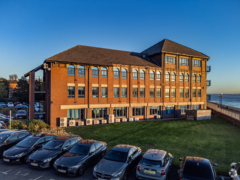 Riverside Dr, Liverpool for lease - Building Photo - Image 3 of 16