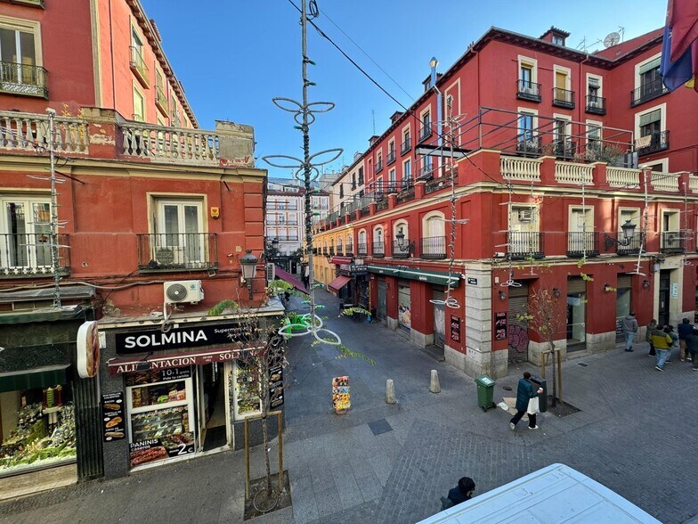View Photo