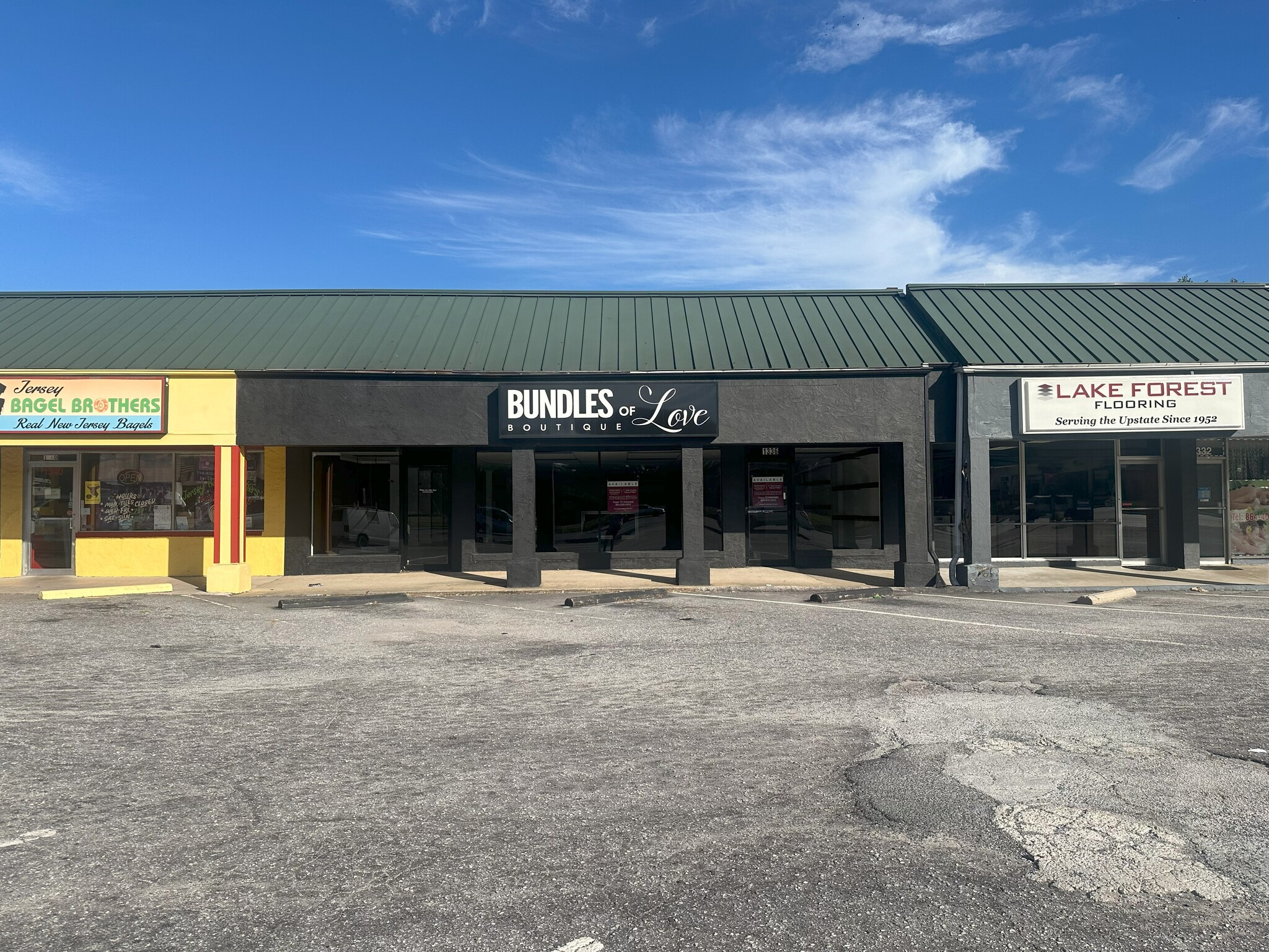 1336 N Pleasantburg Dr, Greenville, SC for lease Building Photo- Image 1 of 8